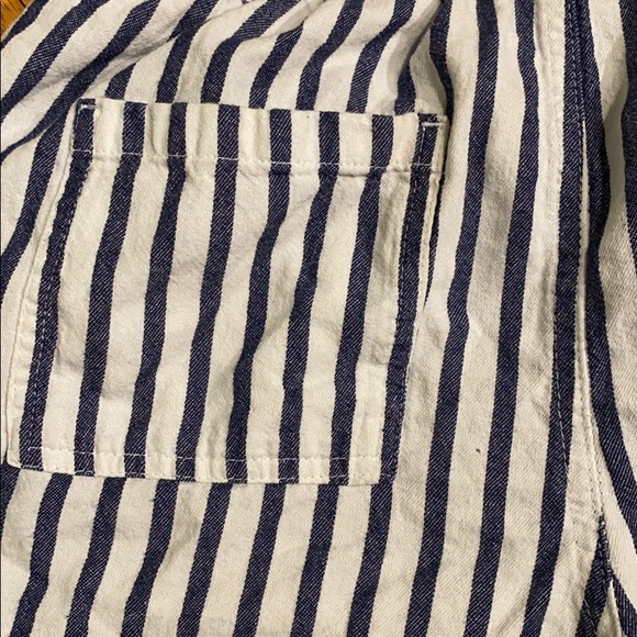 • Universal Thread Striped Shorts White and Navy - Picture 6 of 11